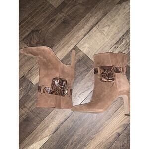 Jessica Simpson Women's brynne bootie Brown leather High Block Heel Pocket Boots